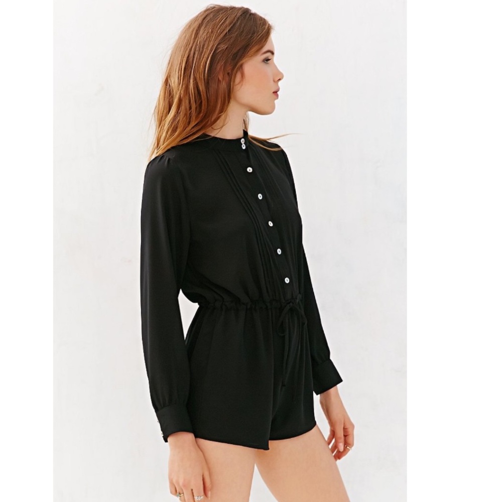 NEW UO Cooperative Pleated Front Romper